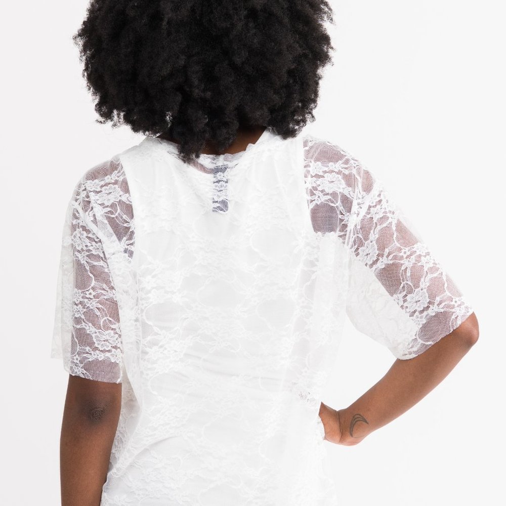 Agnes & Dora Mesh Ivory Lace Tee | NWT | Plus - Picture 4 of 5